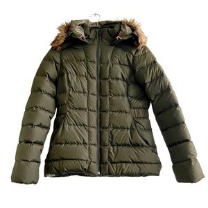 NorthFace Olive Green fitted puffer jacket with zip off faux fur hood